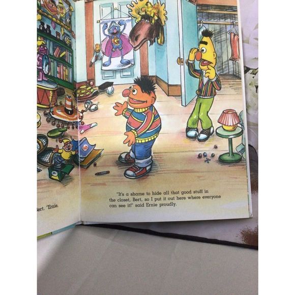 1980 Vintage Children’s Hardback Sesame Street “Spring Cleaning” Jim Henson’s - Picture 7 of 10